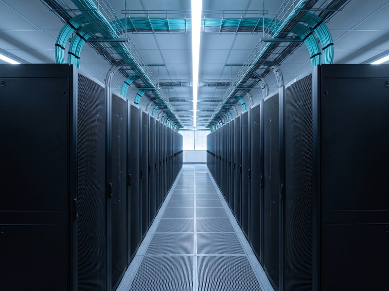 Data hall white space — racks, containment and cabling